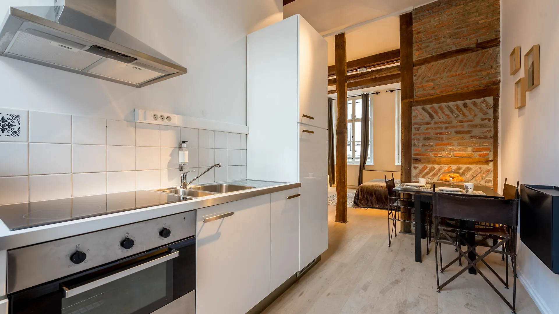 Saint-Jean Residence - City Center Liege 0*,
